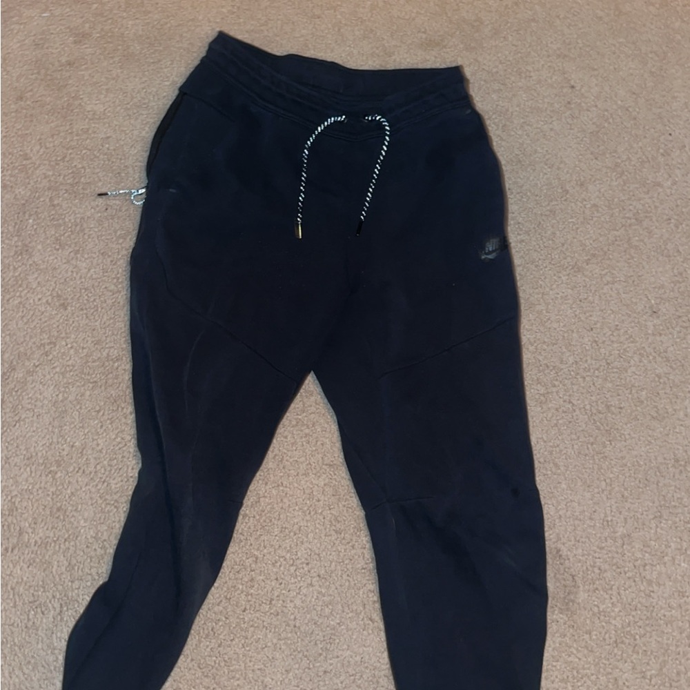 Nike tech sweats